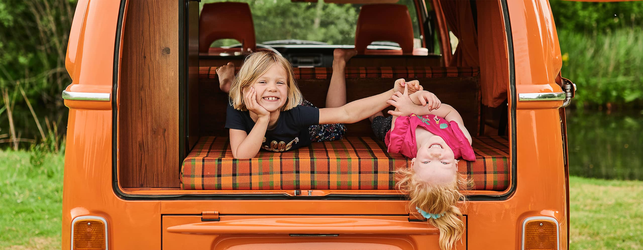 Rires d'enfants pour la cousinade en Combi avec Vintage Camper Touraine